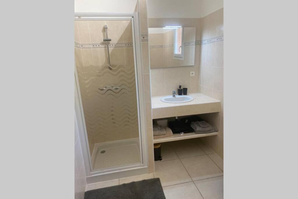 Appartement Joli F3 de 60m2 avec balcon à Bastelicaccia Extérieur photo